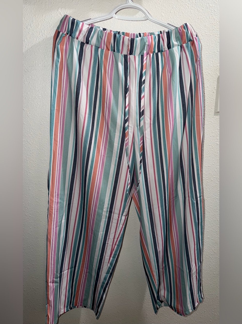 Women's Multicolor Striped Elastic-Waist Pants